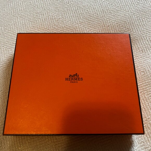 HERMES Belt Watch Set with 4 Colored Bands - Picture 6 of 6